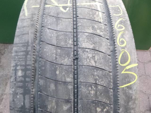 Opona używana 385/65R22,5 Bridgestone H-STEER 002