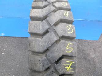 Opona używana 10,00R20 BKT LM-1