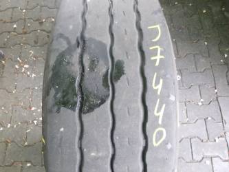 Opona używana 265/70R19,5 Goodyear KMAX T