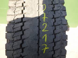 Opona używana 295/80R22,5 Kumho KWD01