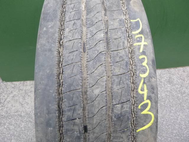 Opona używana 315/70R22,5 Pirelli FH01