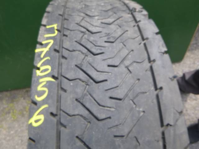 Opona używana 295/80R22,5 Goodyear KMAX D GEN-2