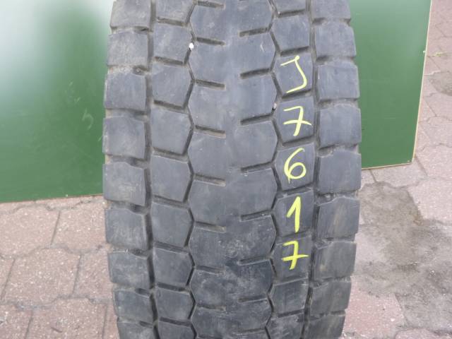 Opona używana 315/70R22,5 Bridgestone R-DRIVE 001