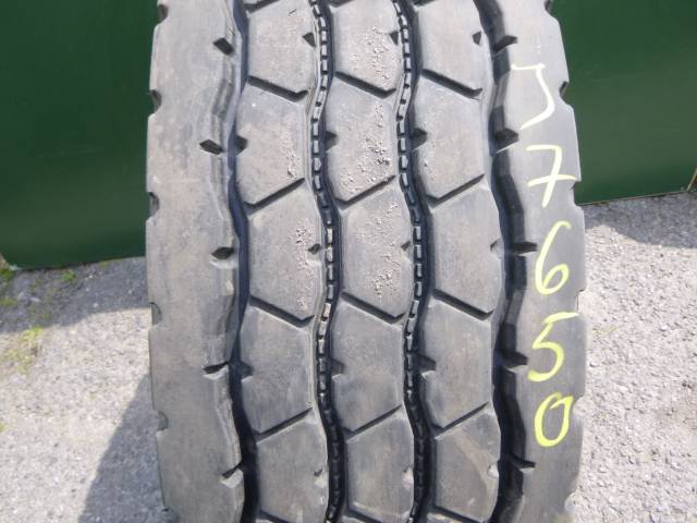 Opona używana 315/80R22,5 Yokohama MY507