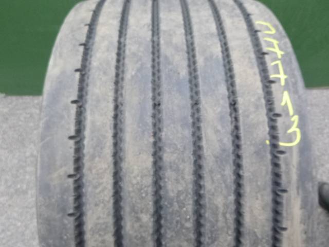 Opona używana 445/45R19,5 ATHOS HG2157