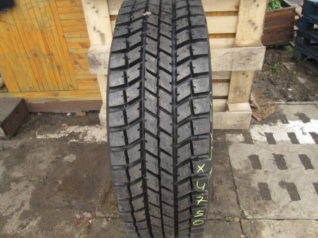 Opona używana 315/70R22,5 BIEŻNIKOWANA FIRESTONE FD600
