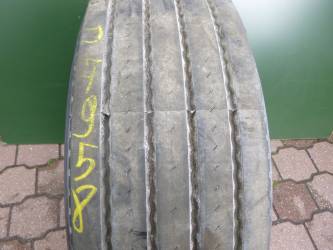 Opona używana 385/65R22,5 Bridgestone BIEŻNIKOWANA