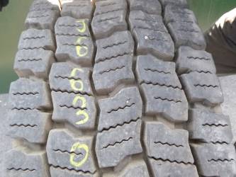 Opona używana 315/80R22,5 Bridgestone BIEŻNIKOWANA