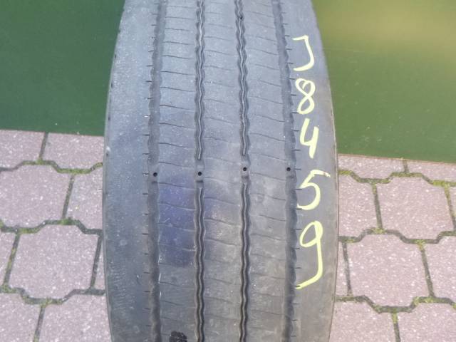 Opona używana 235/75R17,5 BFGOODRICH ROAD CONTROL S