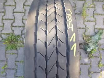 Opona używana 235/75R17,5 Goodyear KMAX S
