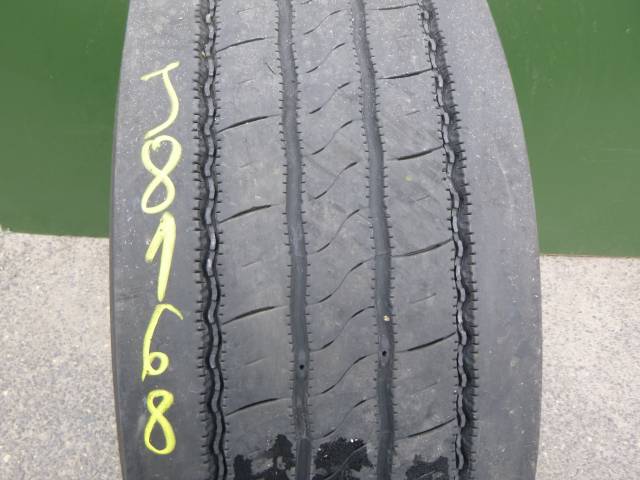 Opona używana 315/70R22,5 Pirelli FH01