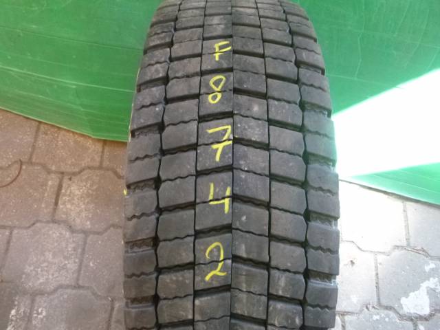 Opona używana 265/70R17,5 Goodyear BIEŻNIKOWANA