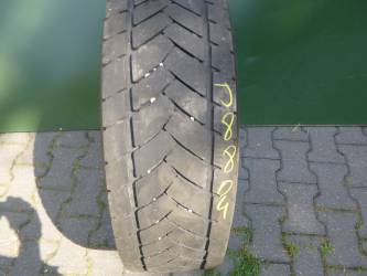 Opona używana 235/75R17,5 Goodyear KMAX D