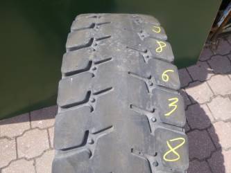 Opona używana 315/80R22,5 Pirelli TG01 II