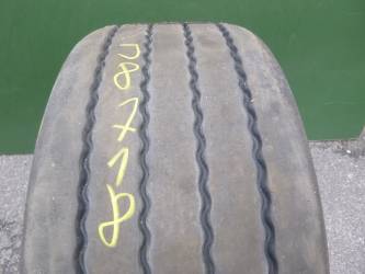 Opona używana 385/55R19,5 Michelin BIEŻNIKOWANA