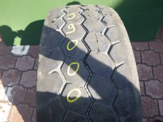 Opona używana 385/65R22,5 Bridgestone M-TRAILER 001 PLUS