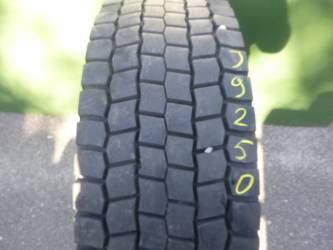 Opona używana 315/70R22,5 Goodride D2