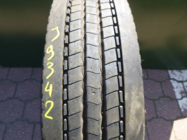 Opona używana 315/80R22,5 BFGOODRICH ROAD CONTROL S