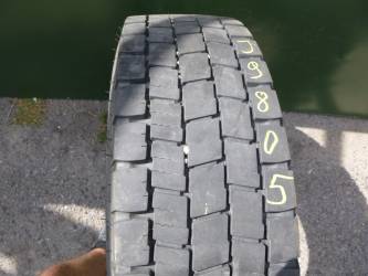 Opona używana 215/75R17,5 Michelin XDE2 REMIX