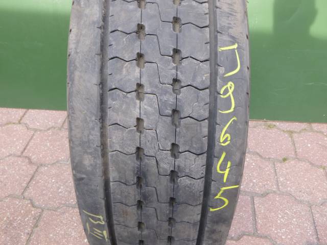 Opona używana 295/60R22,5 Dunlop SP346