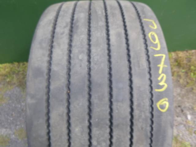 Opona używana 445/45R19,5 ADVANCE GL251T