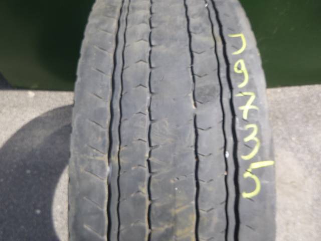 Opona używana 315/70R22,5 Bridgestone M788