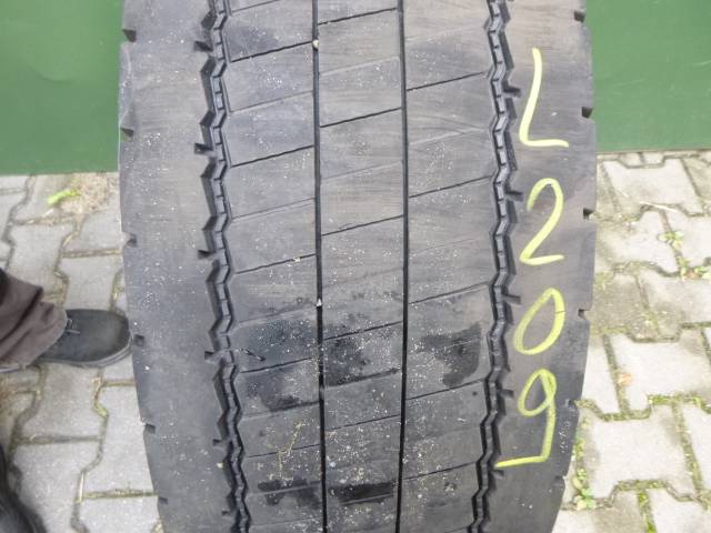 Opona używana 265/70R19,5 Barum BD 200 R0AD