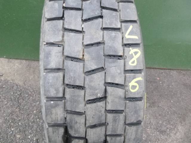 Opona używana 235/75R17,5 Firestone BIEŻNIKOWANA