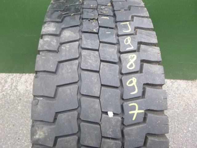 Opona używana 315/70R22,5 Goodride CM335