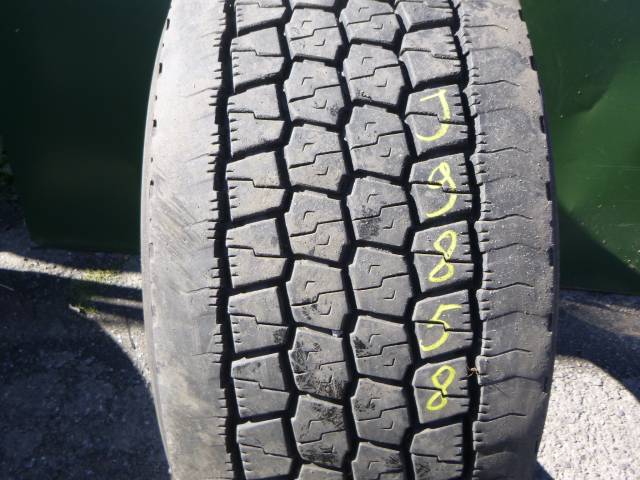 Opona używana 385/55R22,5 Goodyear WTS