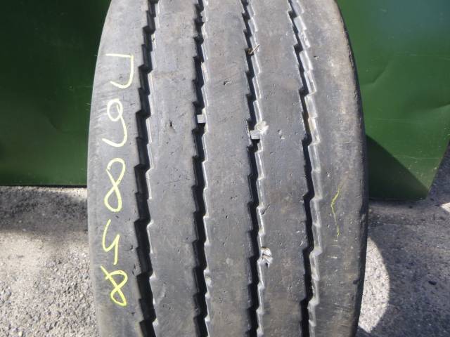 Opona używana 385/55R22,5 LAURENT LF91