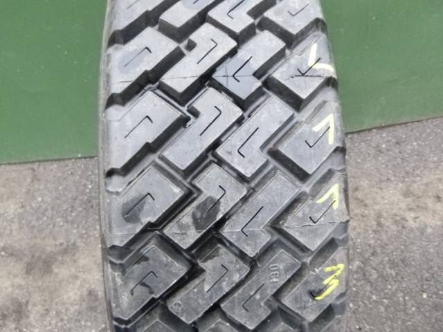 Opona używana 245/70R19,5 Continental Podwójne L