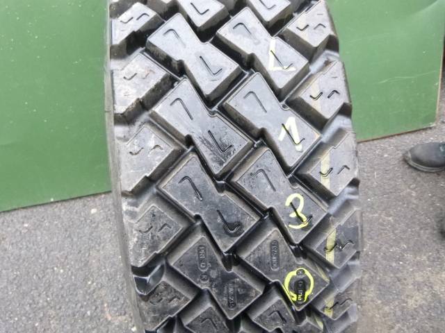 Opona używana 285/70R19,5 Continental PODWOJNE Z