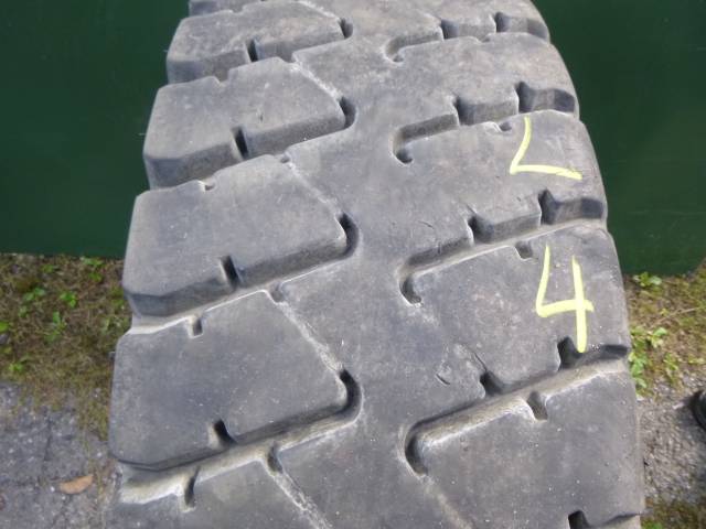 Opona używana 315/80R22,5 RM RDC-1