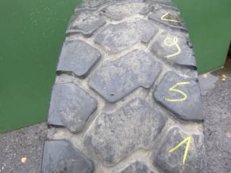 Opona używana 315/80R22,5 Continental BIEŻNIKOWANA
