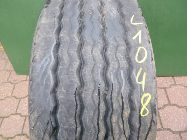 Opona używana 385/65R22,5 SAMSON BIEŻNIKOWANA