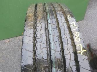 Opona używana 12R22,5 Kumho KRS03+
