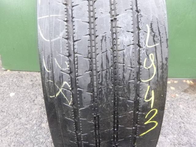 Opona używana 295/80R22,5 Firestone FS400