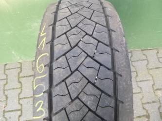 Opona używana 285/70R19,5 Goodyear KMAX D