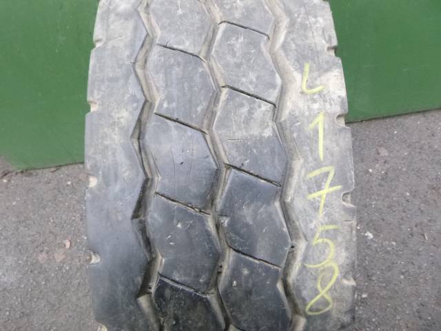 Opona używana 315/80R22,5 MAGNA C010
