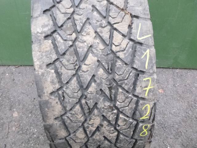 Opona używana 295/60R22,5 Goodyear ULTRA GRIP MAX D