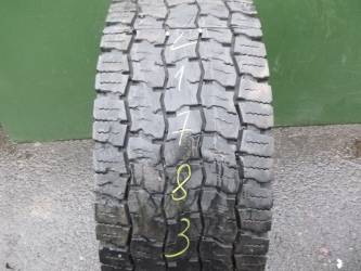 Opona używana 295/60R22,5 Bridgestone BIEŻNIKOWANA