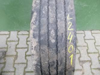 Opona używana 215/75R17,5 Pirelli R02 STEER
