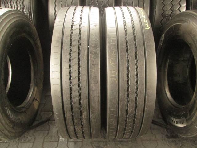 Opony używane 315/80R22,5 Bridgestone R-STEER 001