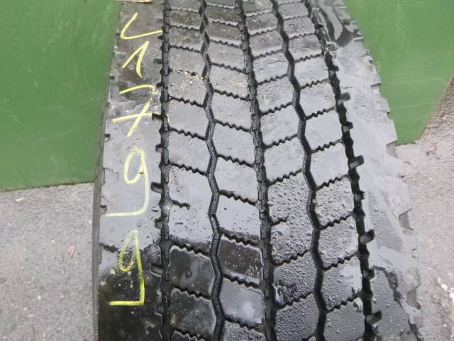 Opona używana 315/80R22,5 Goodyear MICHELIN XDA2