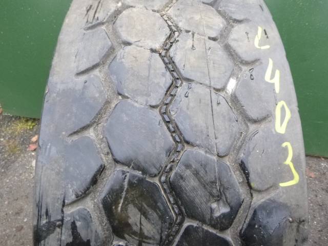 Opona używana 385/65R22,5 Bridgestone M-TRAILER 001 PLUS