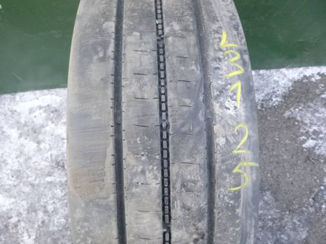 Opona używana 245/70R17,5 Bridgestone R-STEER 002
