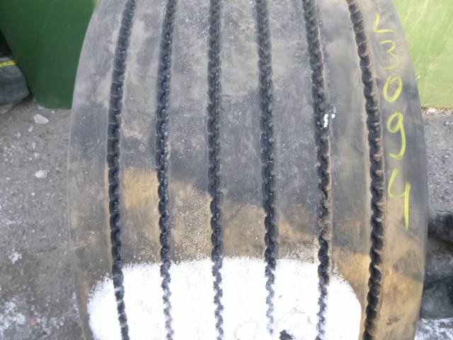 Opona używana 435/50R19,5 ADVANCE GL251T