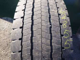 Opona używana 315/70R22,5 Pirelli TH01