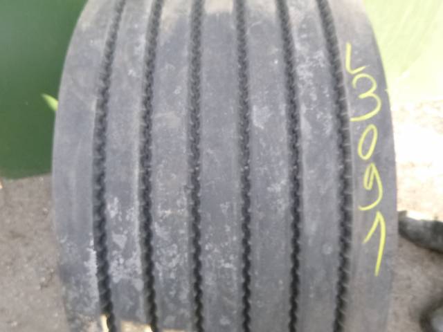 Opona używana 445/45R19,5 SAMSON GL251T